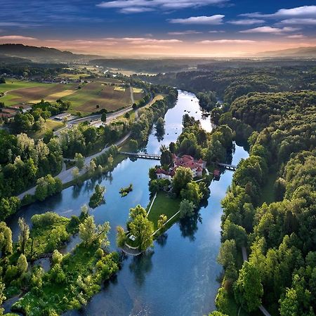 Hotel Grad Otocec - Relais Chateaux Luaran gambar