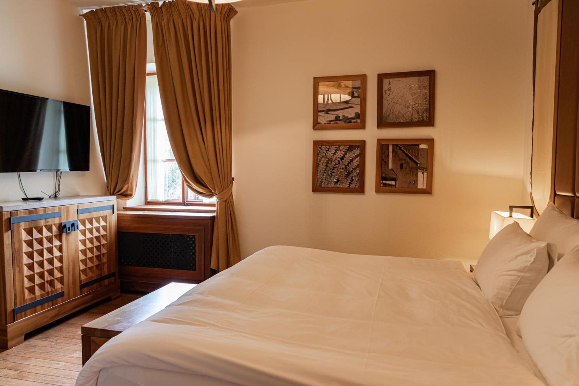Hotel Grad Otocec - Relais Chateaux Bilik gambar