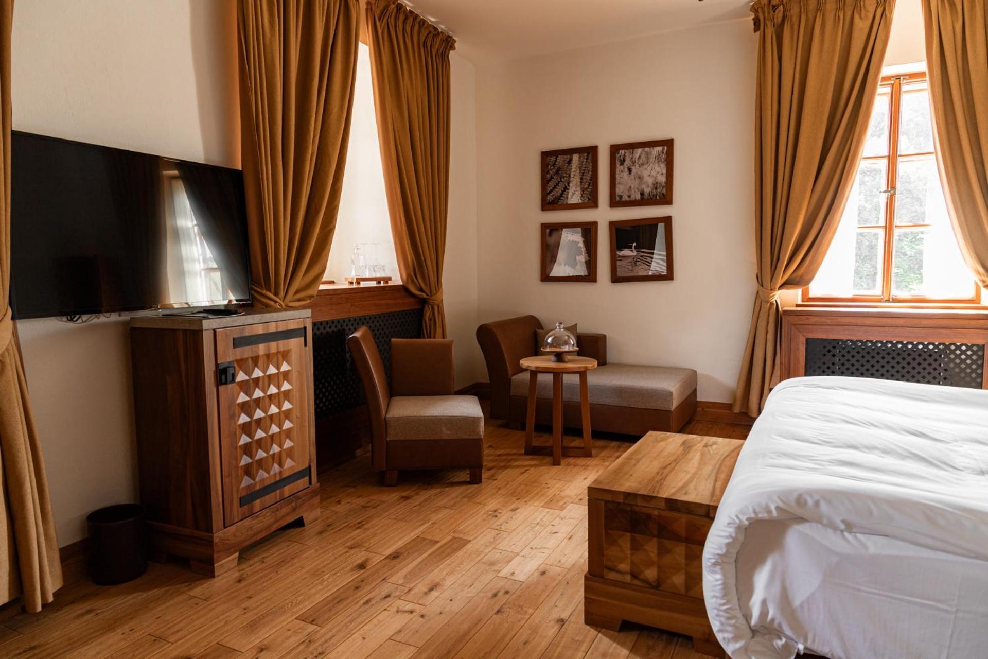 Hotel Grad Otocec - Relais Chateaux Bilik gambar